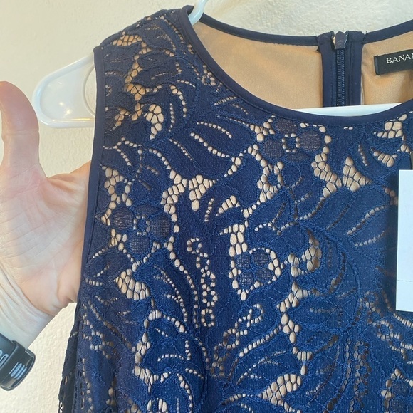 *NWT* BANANA REPUBLIC Lace Midi Dress - Picture 7 of 11
